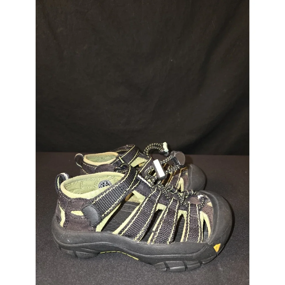 Keen Sandals Newport H2 Fisherman Hiking‎ Water Shoes Kids Size 10 Black Lime
